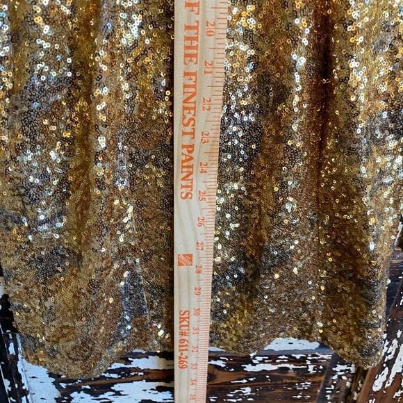 Women’s Guess sequined gold cocktail dress. Size 0 - Picture 8 of 9